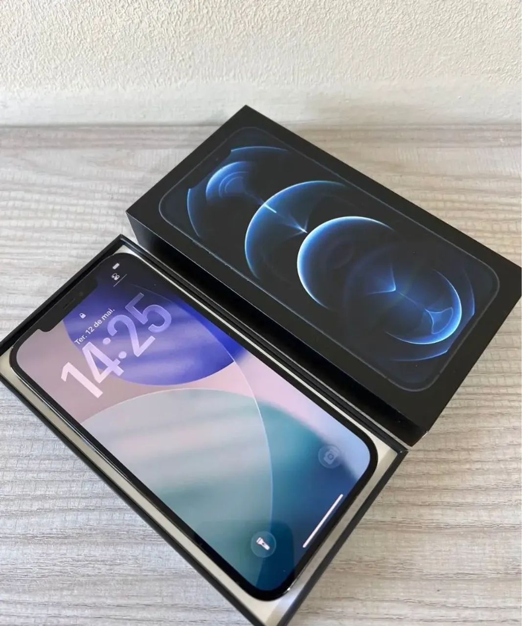 IPhone 12 pro max 128gb - Celulares e Smartphones - São José de