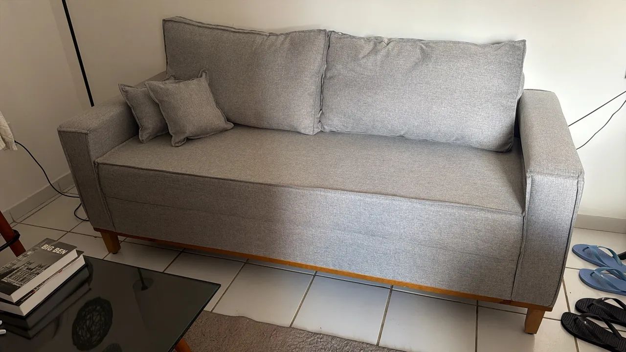 Sofá e jogo de mesa  - Foto 2