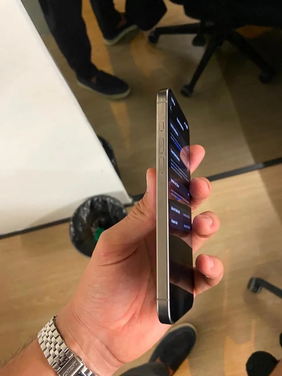 IPhone 16 pro Max - 256gb  - Foto 3