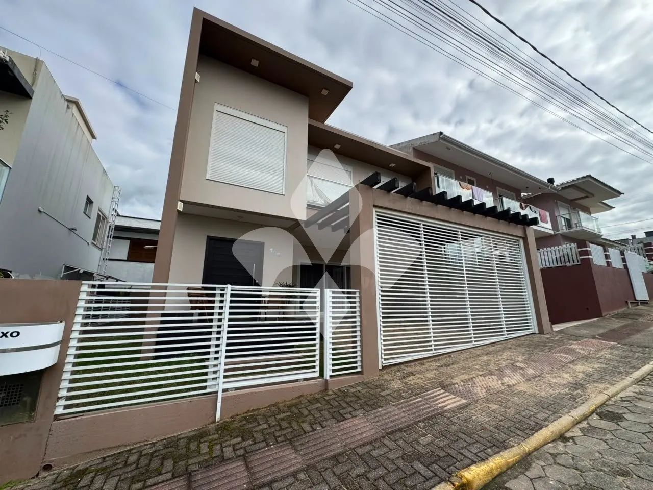 Casa com 01 suíte + 02 dormitórios no bairro Ambrósio em Garopaba/SC - Foto 2