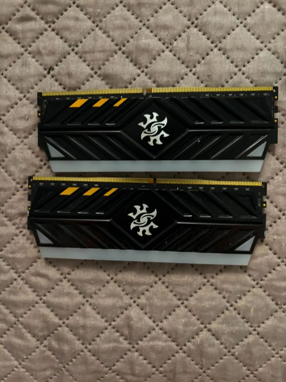 Memória RAM XPG 2X8GB 16GB 3000MHz DDR4 - Foto 2