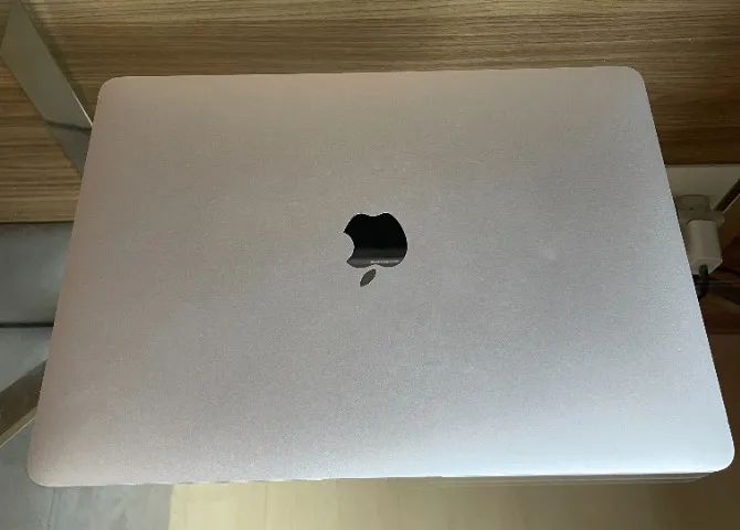 MacBook Air 2020 13'' Intel i3 / 8GB / 256GB SSD - Impecável