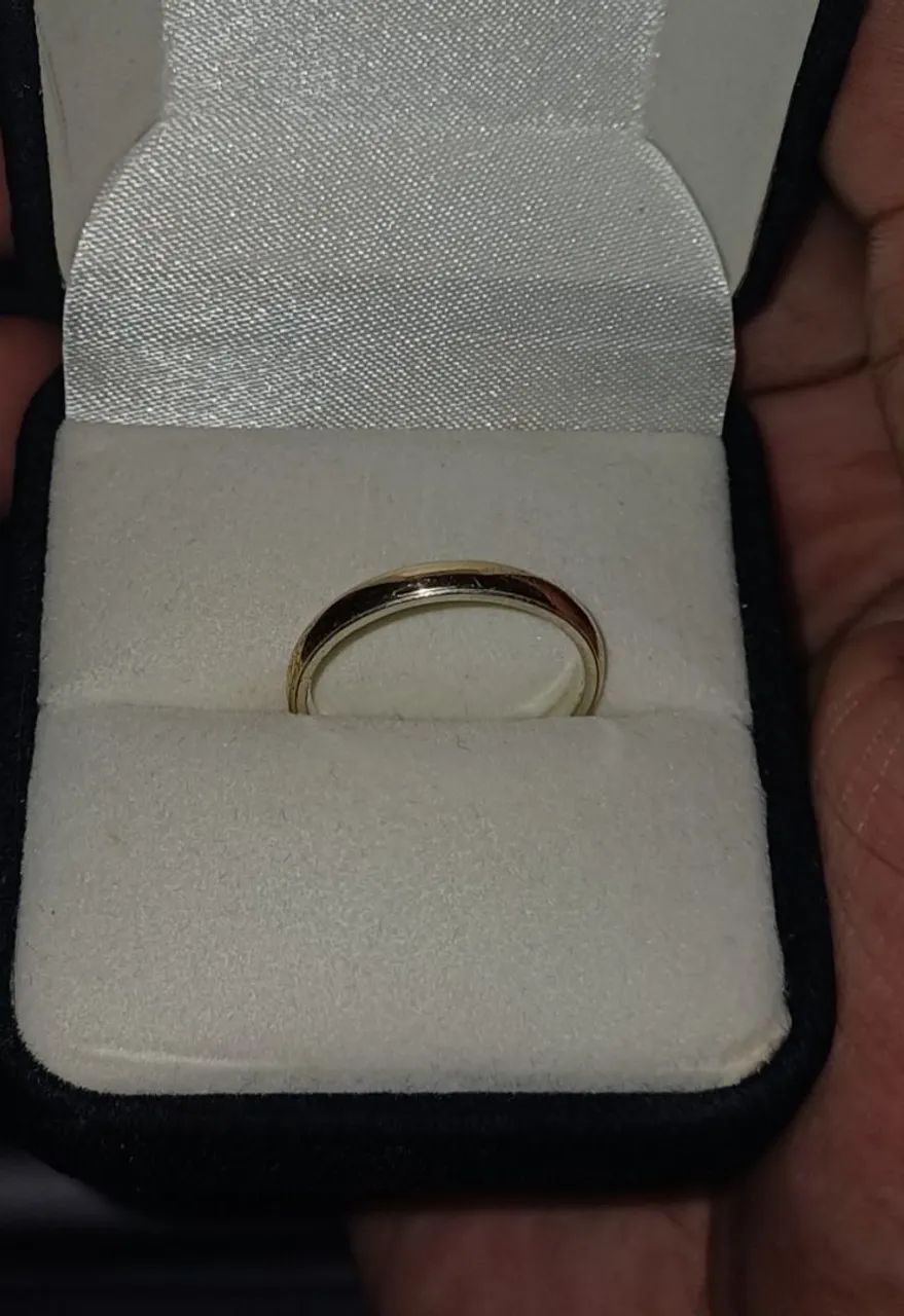 Anel aliança ouro maciço 10k e prata 950  - Foto 4