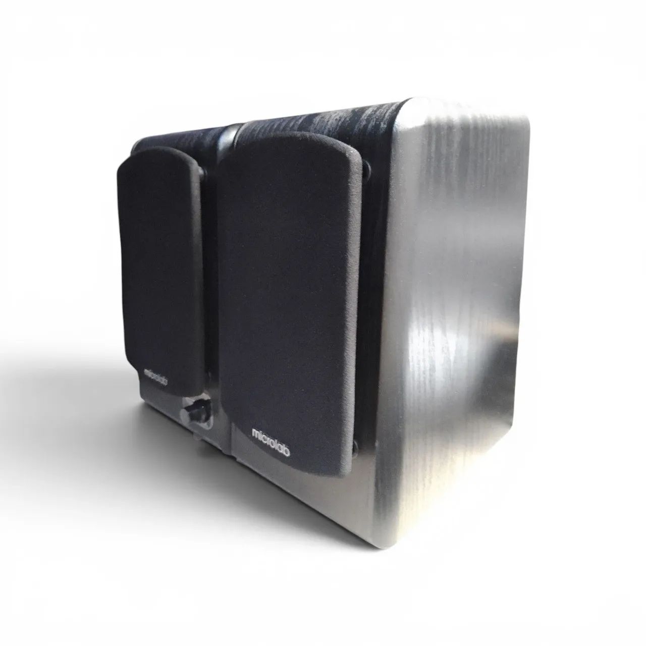 Caixa De Som Bluetooth Microlab 64w rms - Foto 2