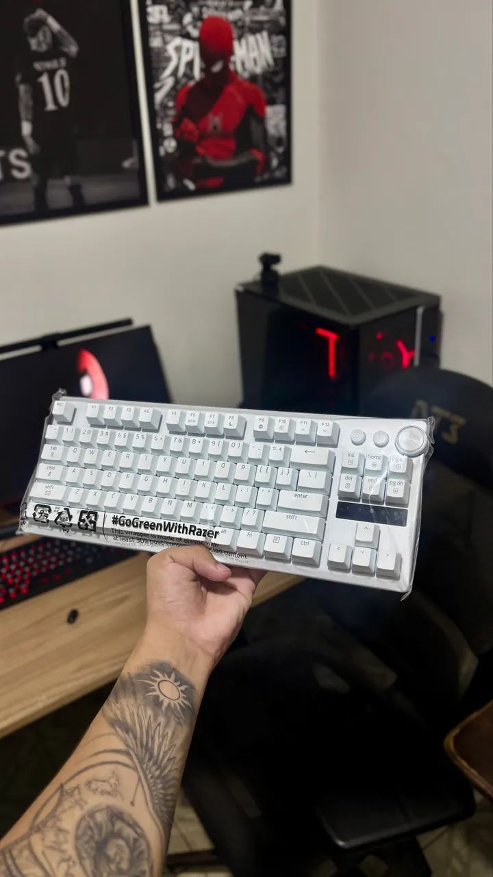 Teclado Razer Hustman V3 Pro TKL + apoio de pulso  - Foto 2