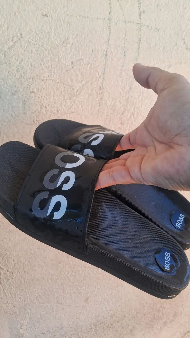 Chinelo Hugo boss