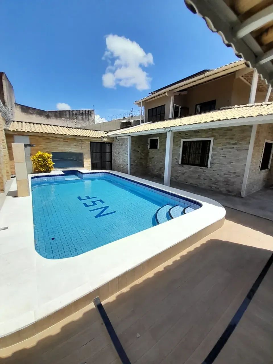 ALUGO OU VENDO Casa Cidade dos funcionários - Foto 2