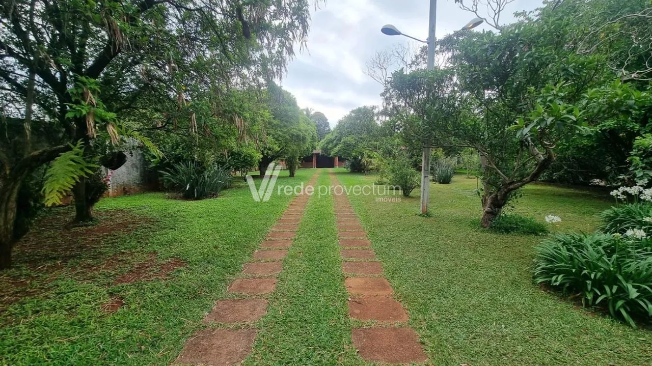 Chácara Primavera  Terreno 1.500m² com área verde, piscina e casa construída - Foto 5