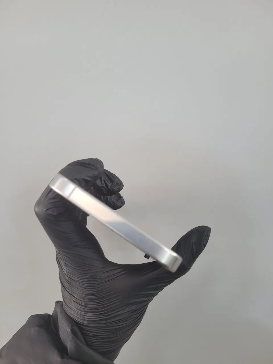 Aro Original iPhone 16 Pro Max Usado - Foto 4
