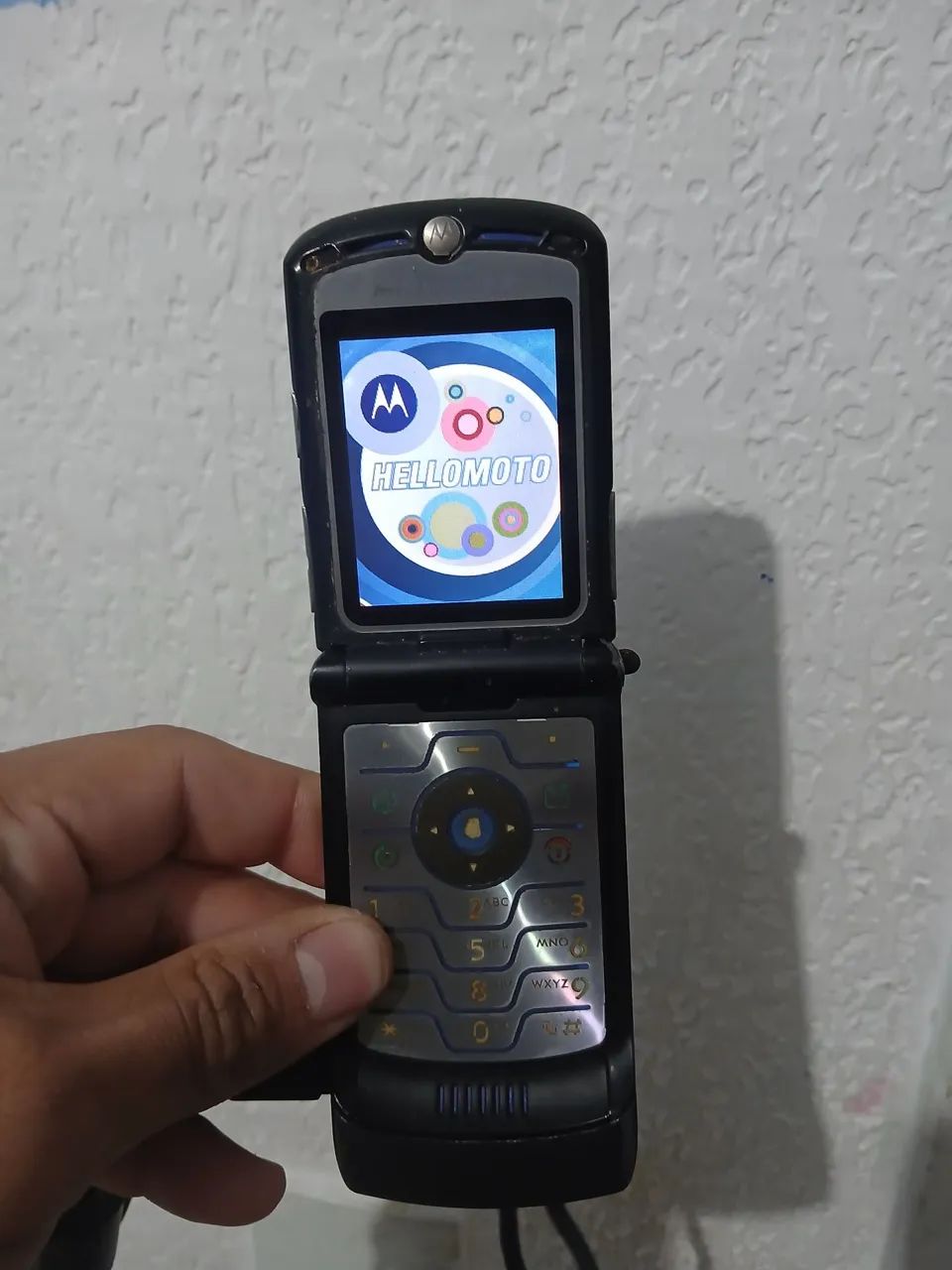 Celular vintage V3 leia a descrição do anúncio 