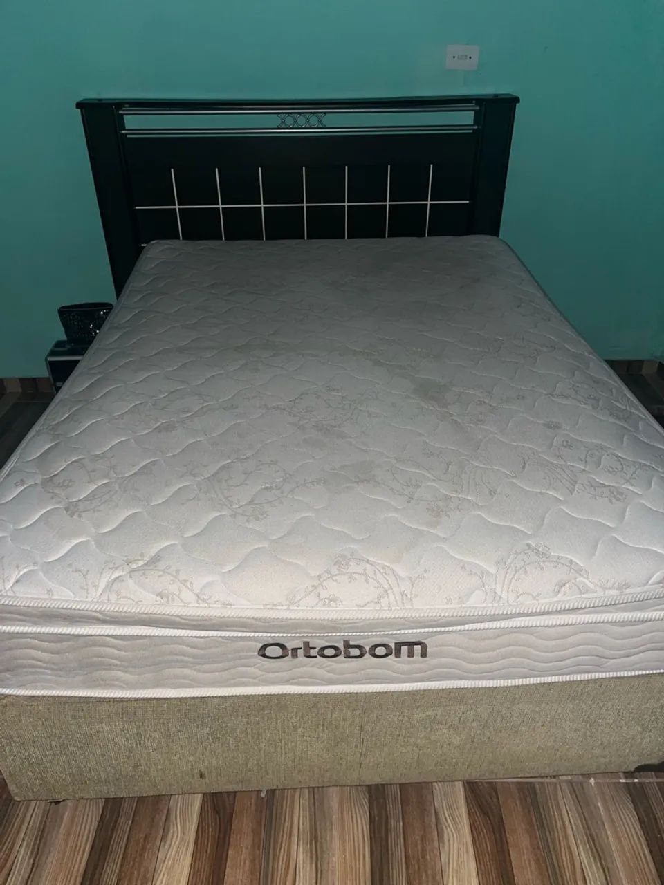 Cama box