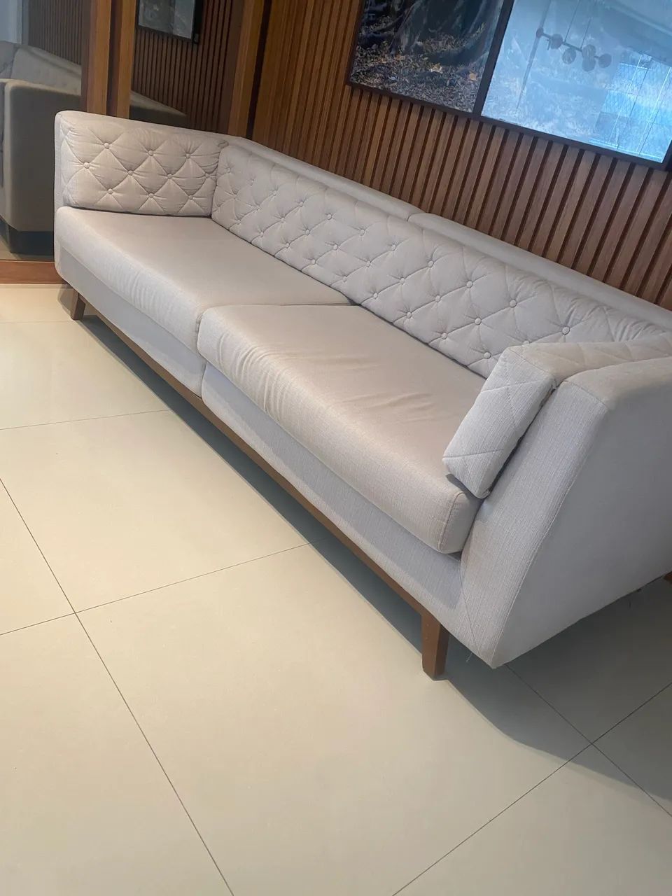 Sofá 3 lugares em perfeito estado  - Foto 4