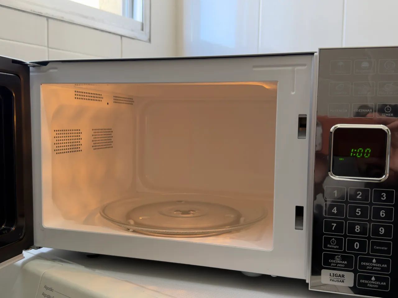 Microondas PME25 Philco - Foto 4