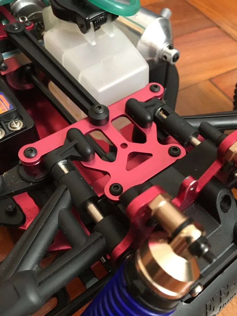 Automodelo Buggy Off-Road Thunder Tiger EB-4 S3 - Foto 3