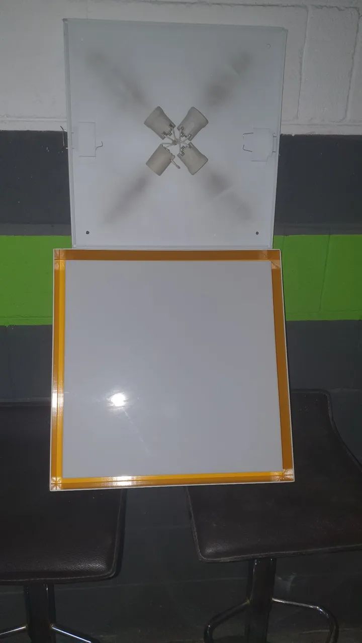 Plafon de Sobrepor 
