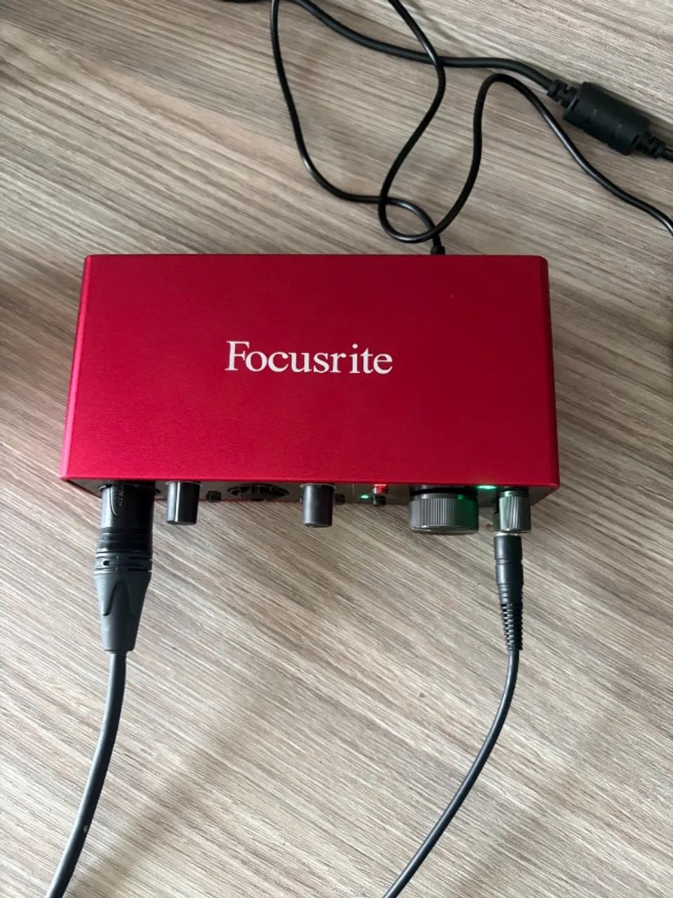Interface De Áudio Focusrite Scarlett 2i2 3ª Gen - Foto 4