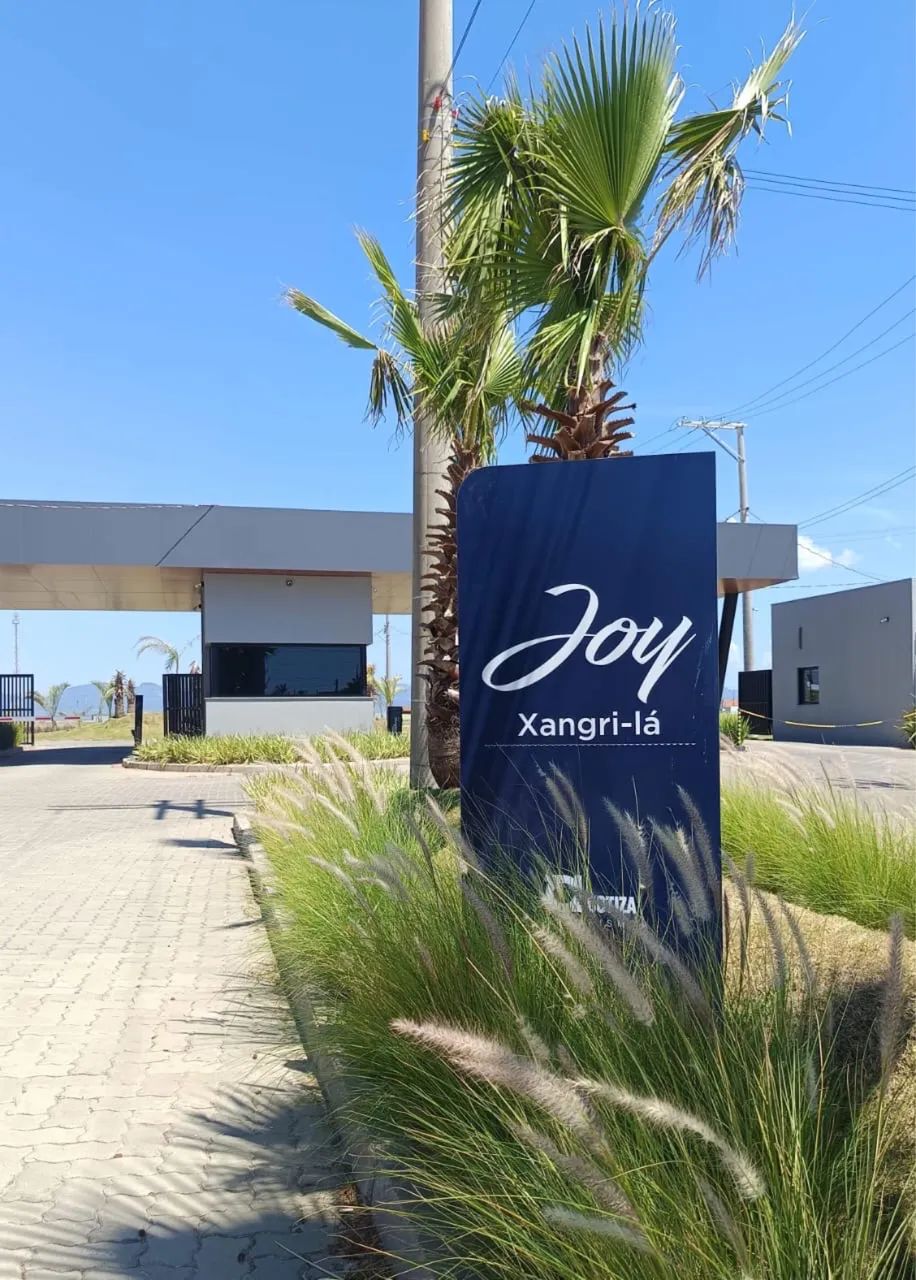 Terreno em Condomínio Xangrila 