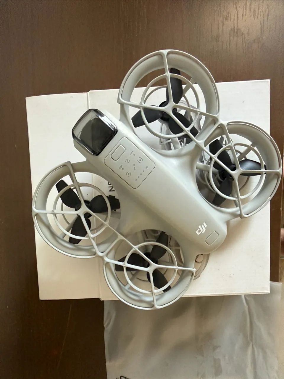 DJI NEO