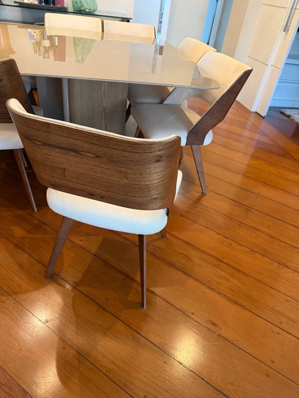 Mesa com 8 cadeiras  - Foto 3