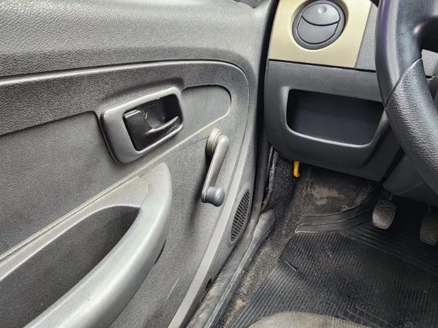 Fiat Palio 1.0/ Trofeo 1.0 Fire/ Fire Flex 2p, foto 14 de 18