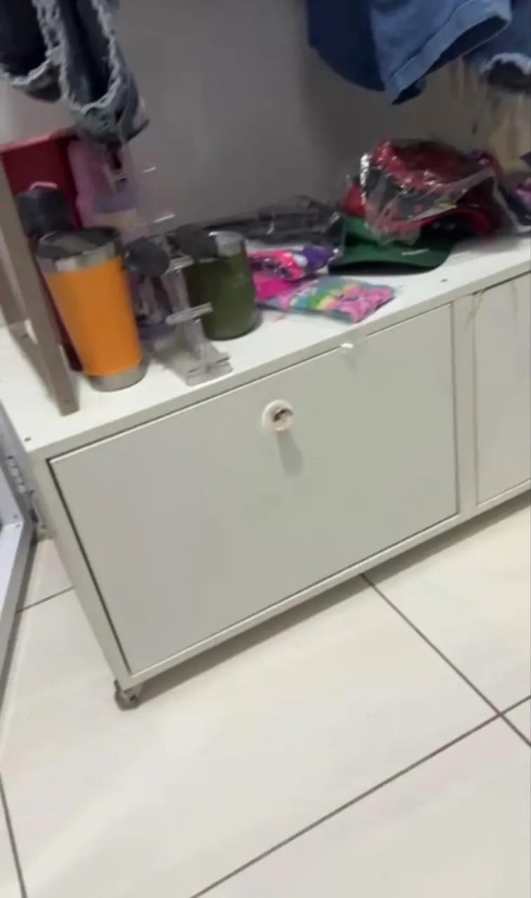 Vendo araras com gavetas  - Foto 2