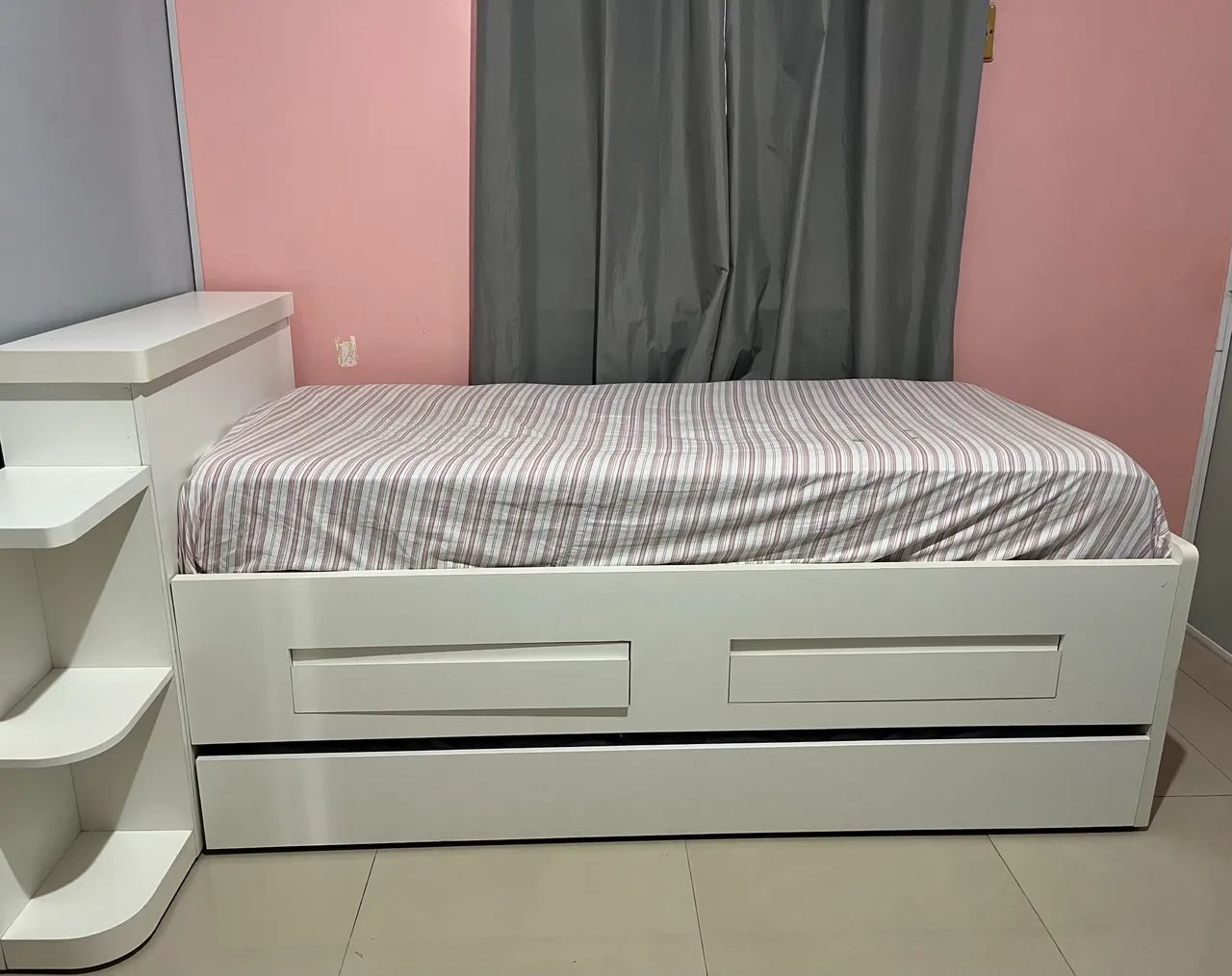 Vendo cama de MDF 100% planejada. - Foto 2