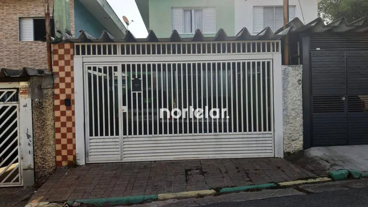 Ótimo sobrado à venda no Parque São Domingos
