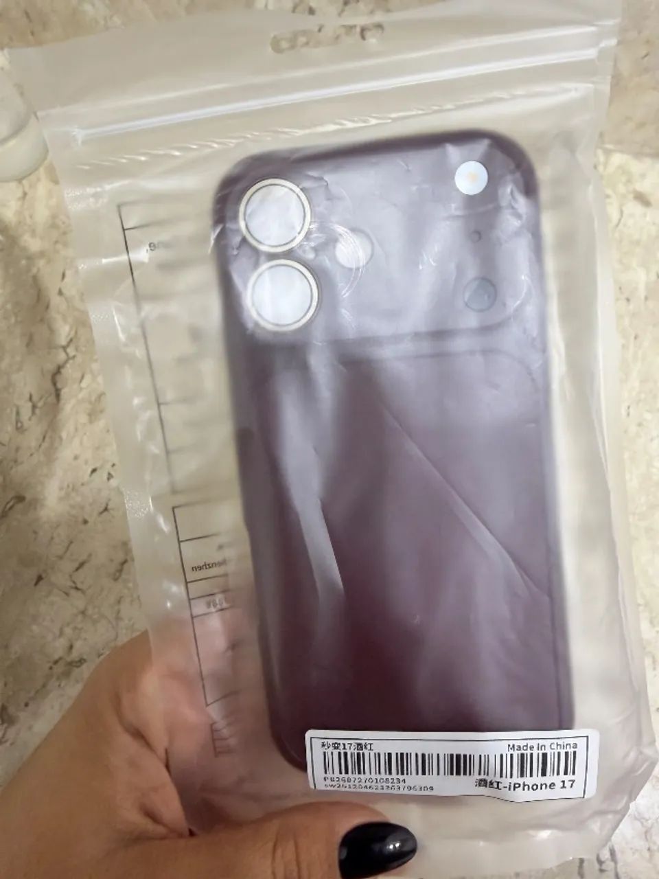 Capinha IPhone 17 vinho/bordo  - Foto 3