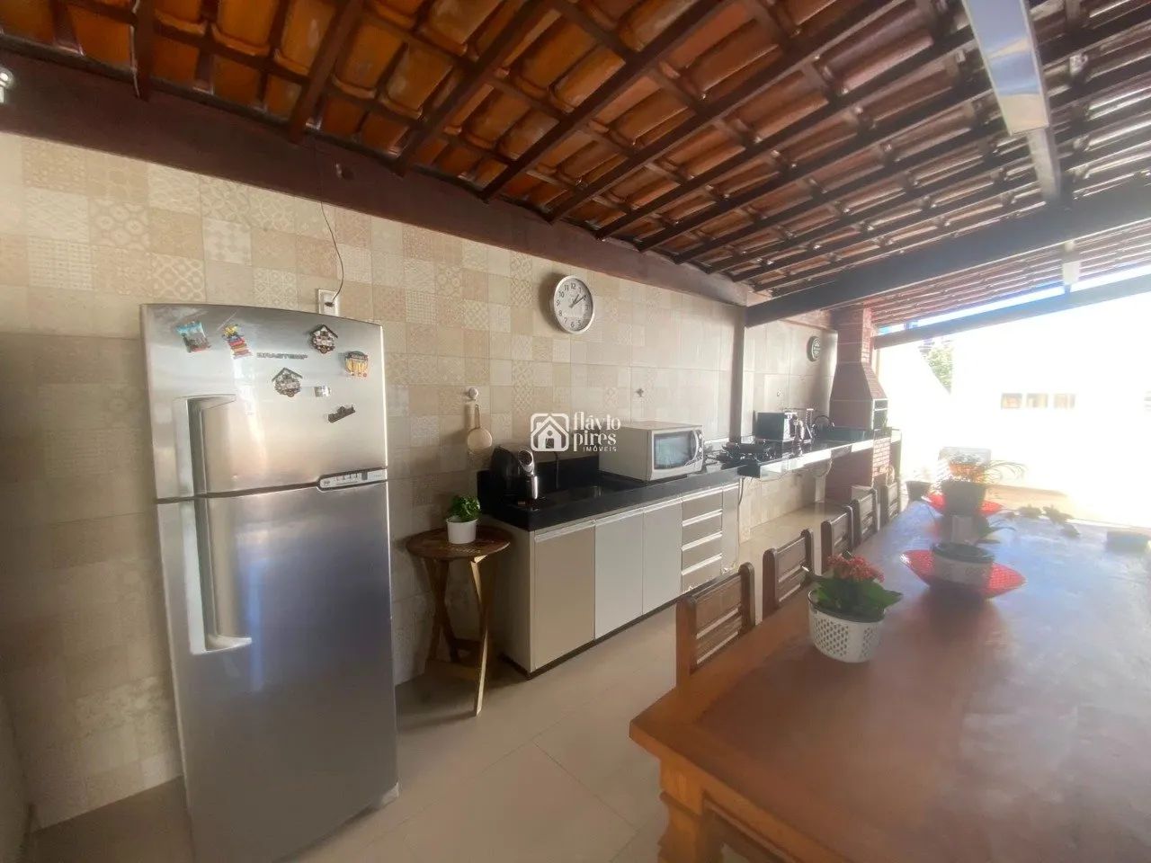Excelente casa 4 quartos sendo 1 suíte e Garagem - Foto 3