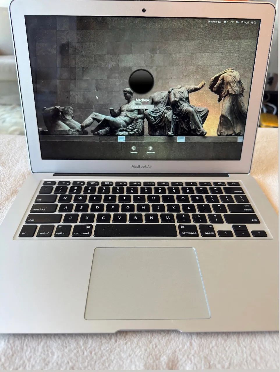 MacBook Air 13? 2015 - Intel Core i5 | 8 GB RAM | SSD 128 GB