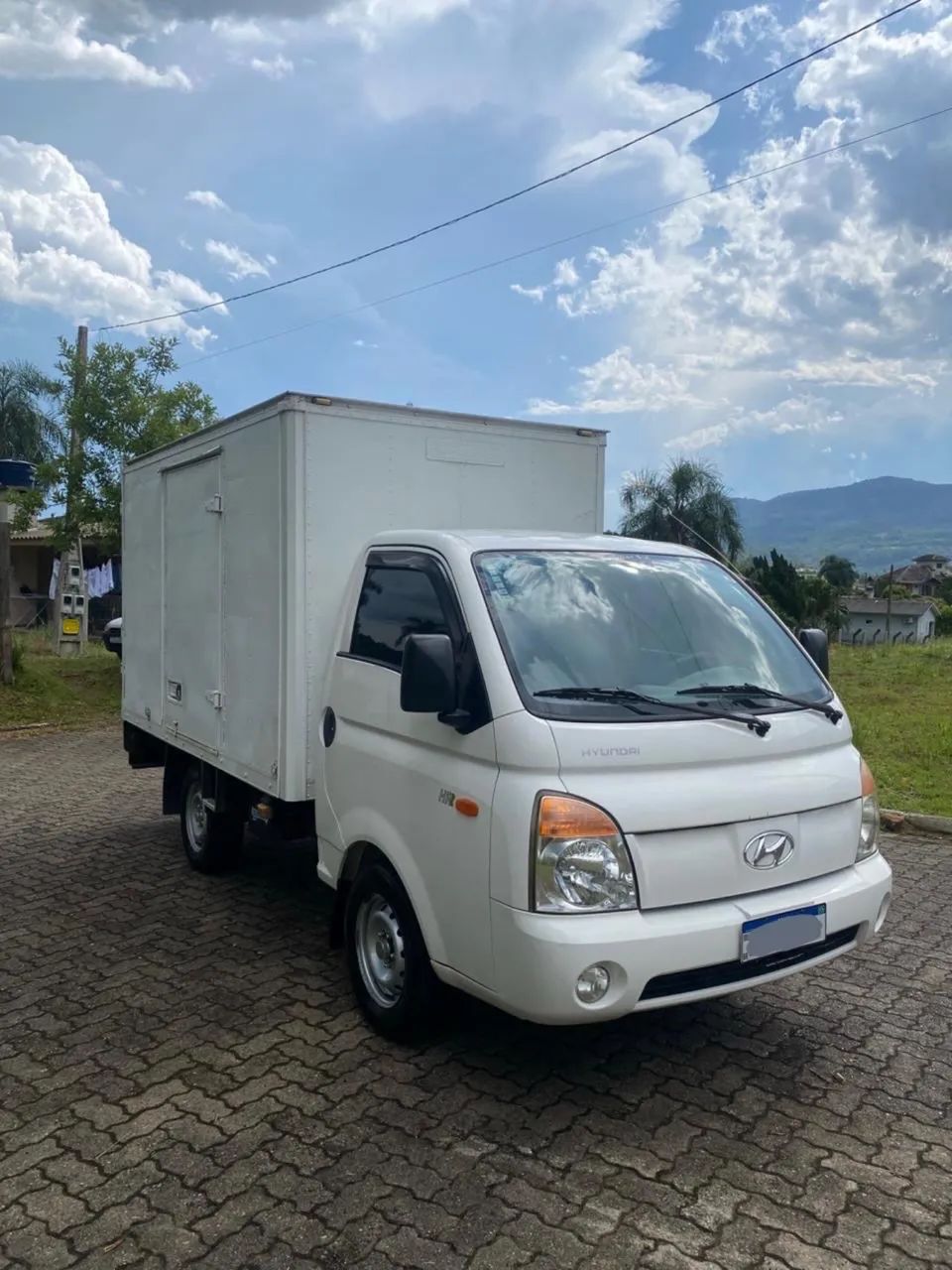 HYUNDAI HR - 2008