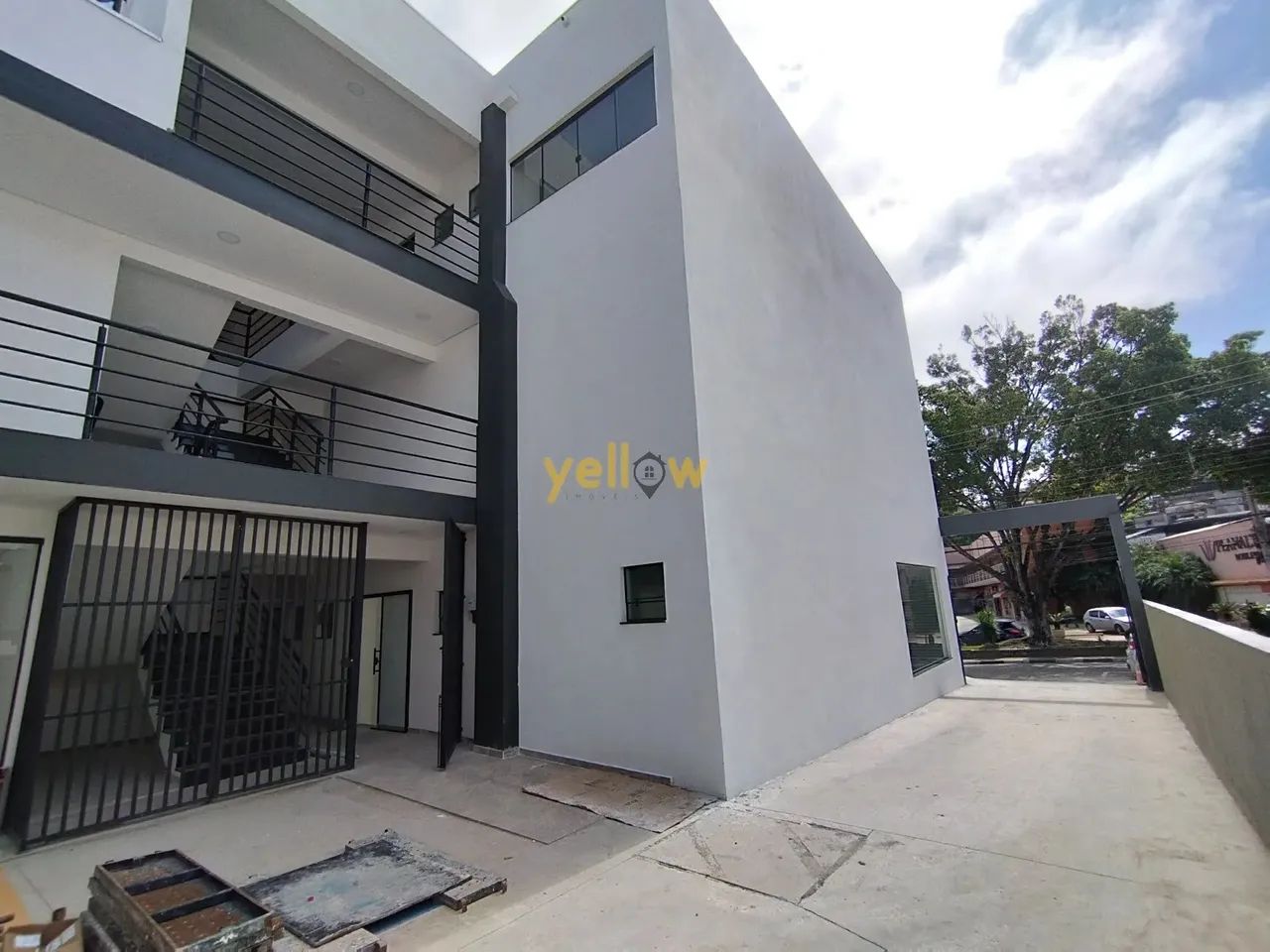 Sala comercial de 30m² no Centro de Arujá com 1 banheiro por R$ 1.800/mês - Foto 3