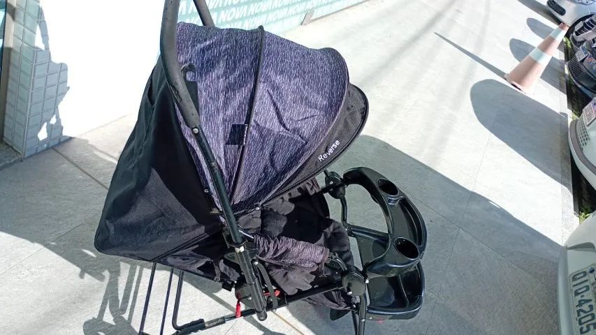 Carrinho de bebe barato - Foto 4