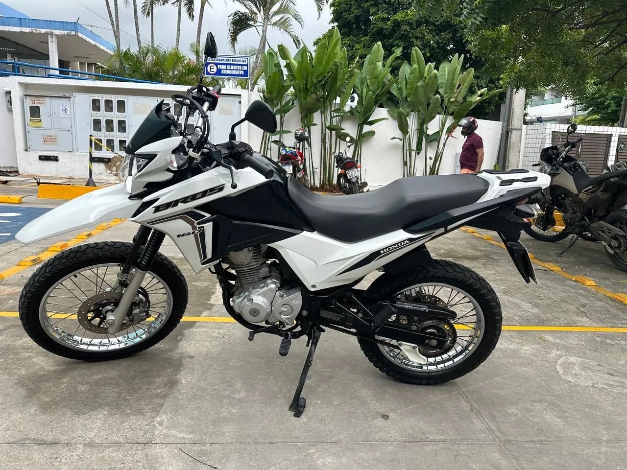 Bros 2023 - Foto 3