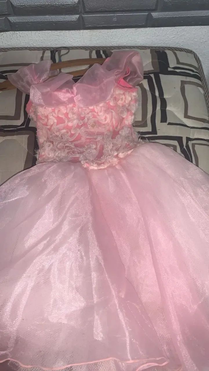 Vendo Roupa de Princesa