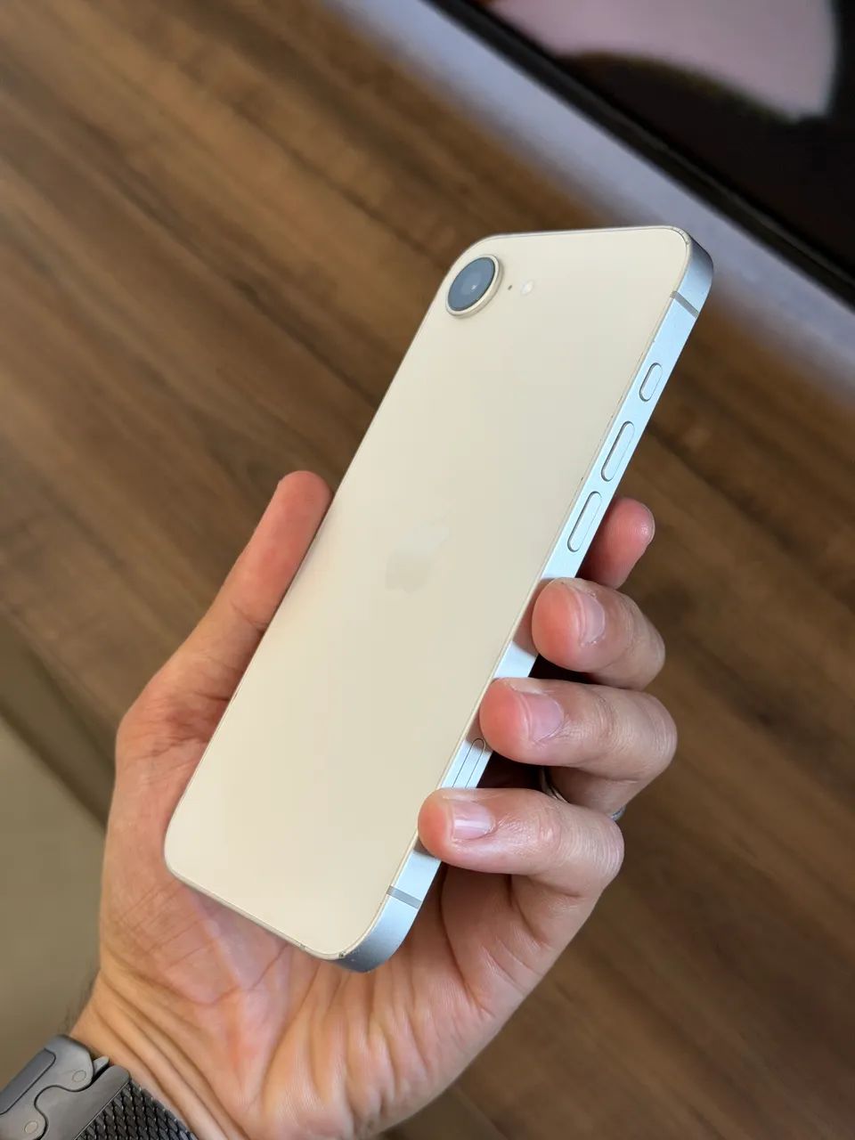 iPhone 16e 128gb Branco Excelente Garantia - Foto 3