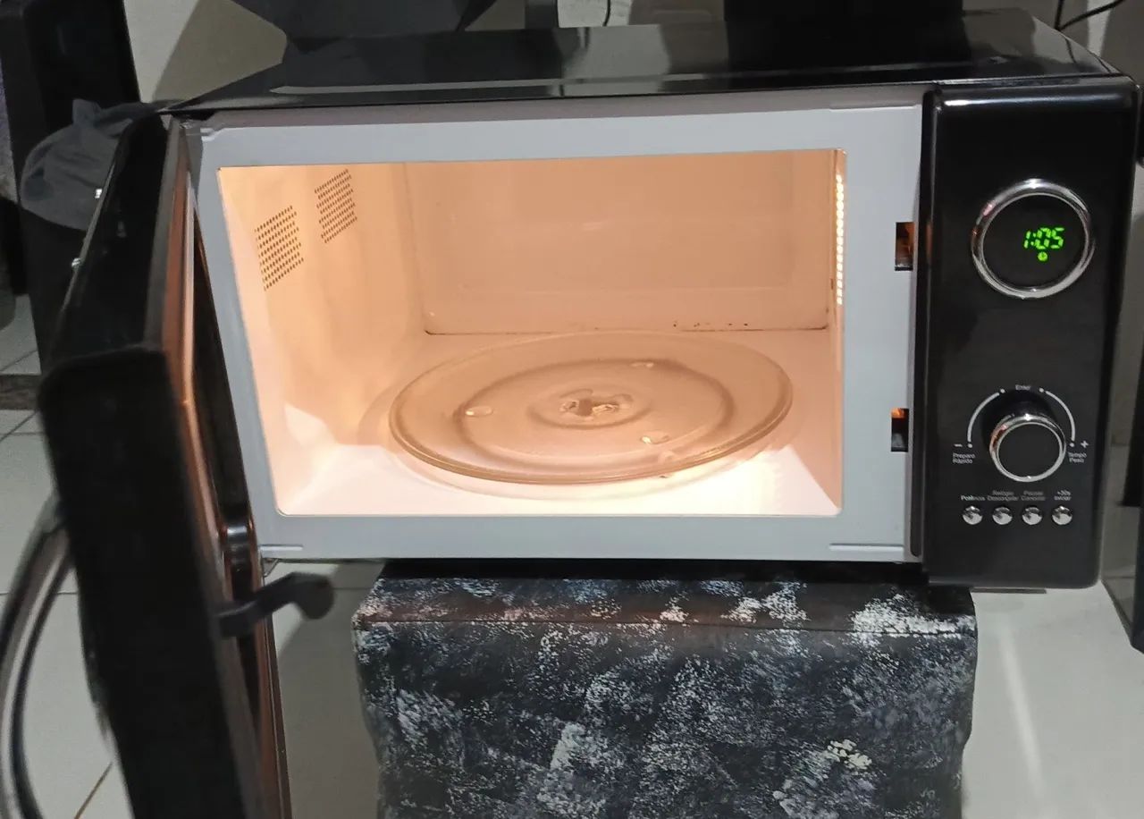Microondas PHILCO Edição Limitada! - Foto 2