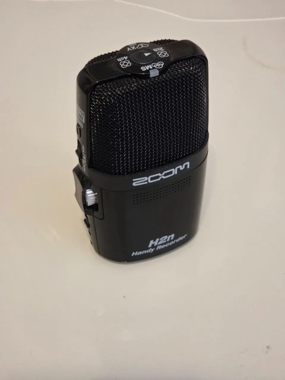 Gravador Zoom H2n Handy Recorder - Microfones e Gravadores