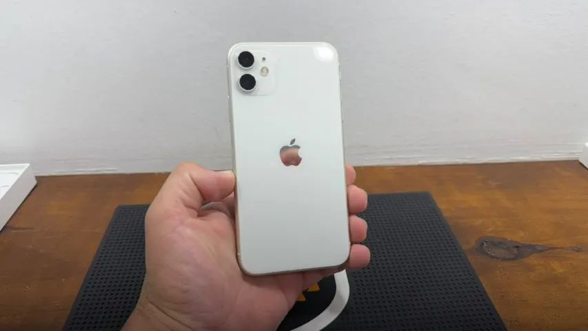 iPhone 11 (128GB) SEMINOVO!