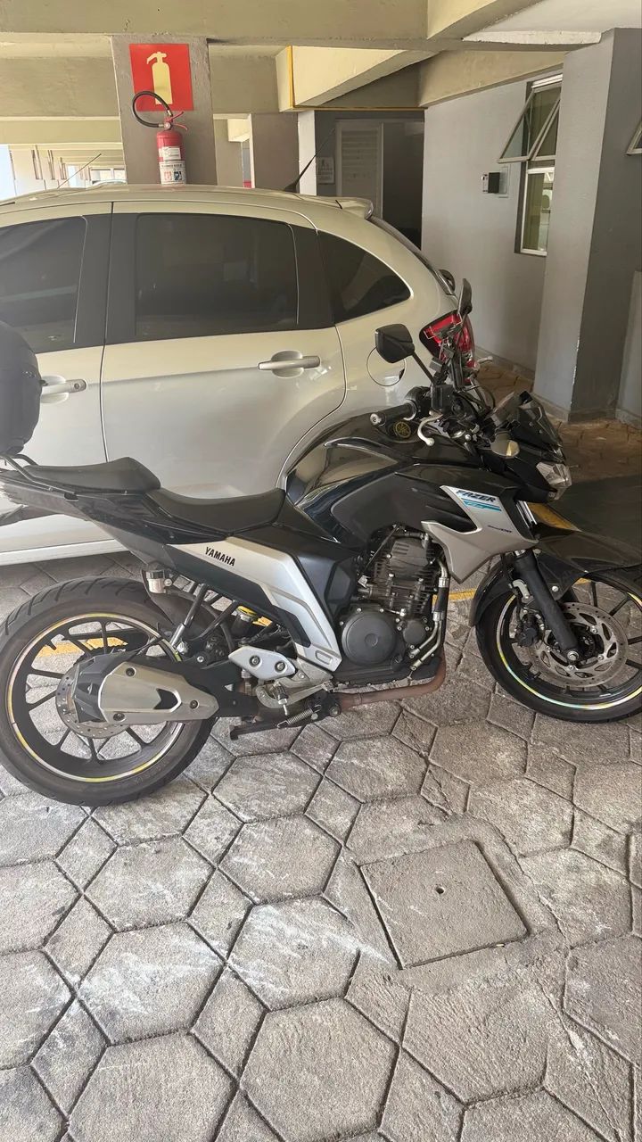 FZ25 2018/2019  baixa km - Foto 5
