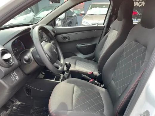 Renault Kwid Zen 1.0 Flex 12V 5P Mec. 2025 - Foto 5