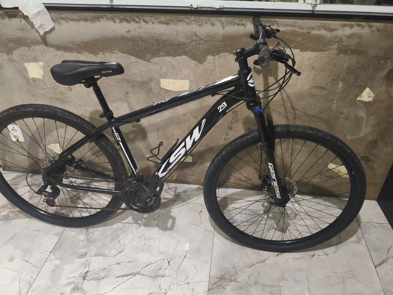 Bicicleta aro 29 de alumínio  - Foto 4