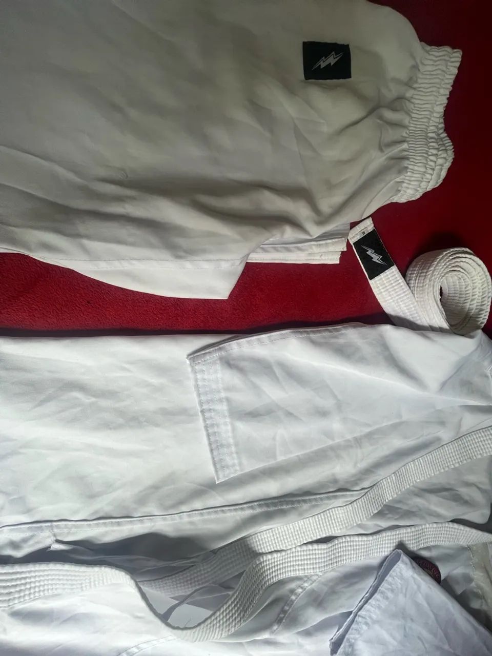 Kimono de karatê e luva de karatê homologado  - Foto 2