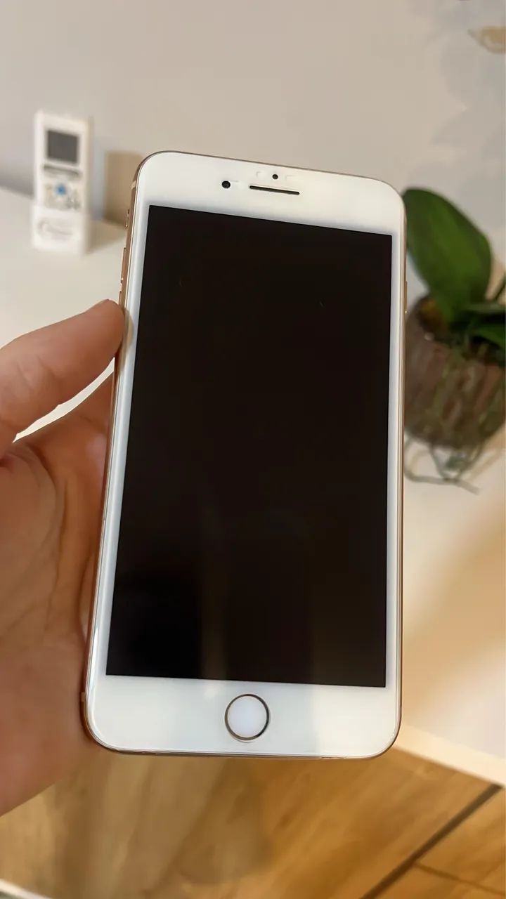 IPHONE 8 PLUS ROSÉ - 64GB - Celulares e Smartphones - Vassoural