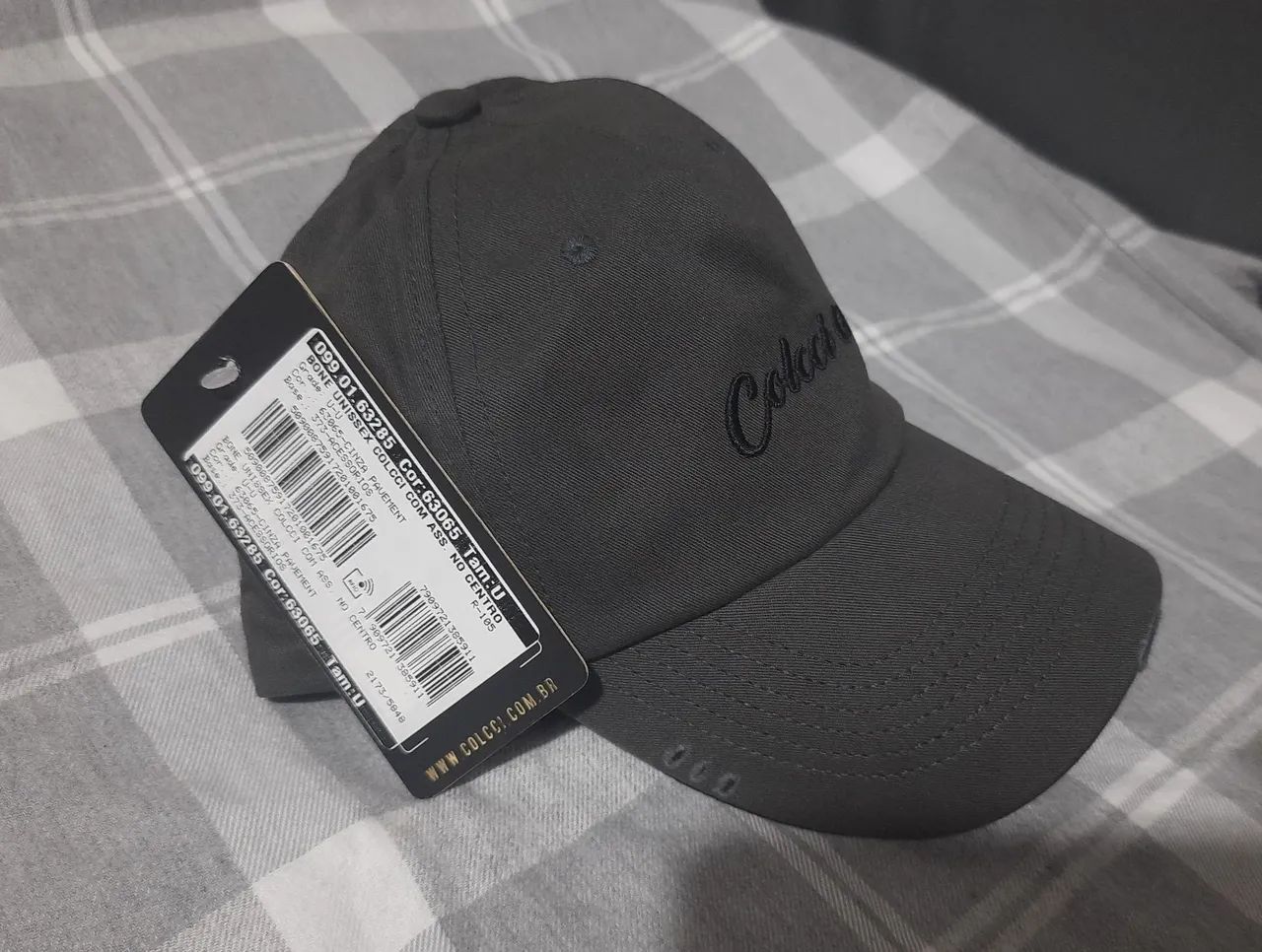 Boné Colcci Cinza e Preto. - Foto 3