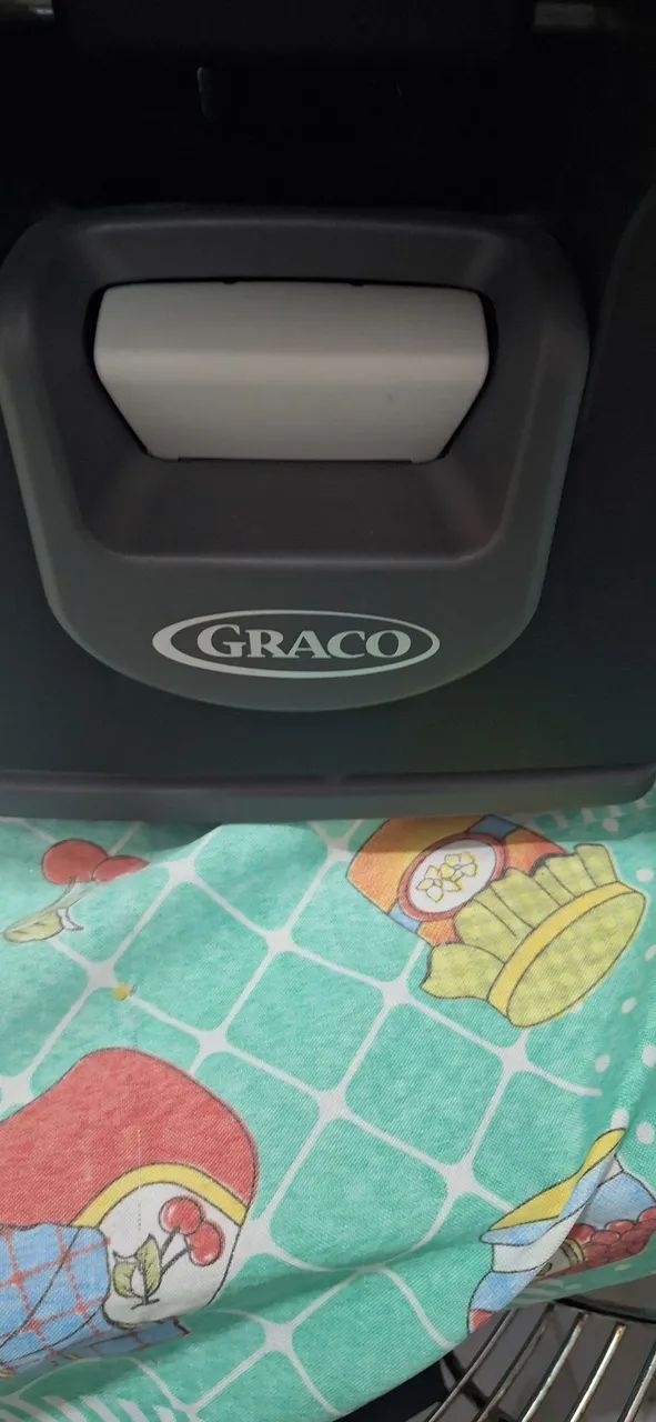 Cadeirinha infantil Graco