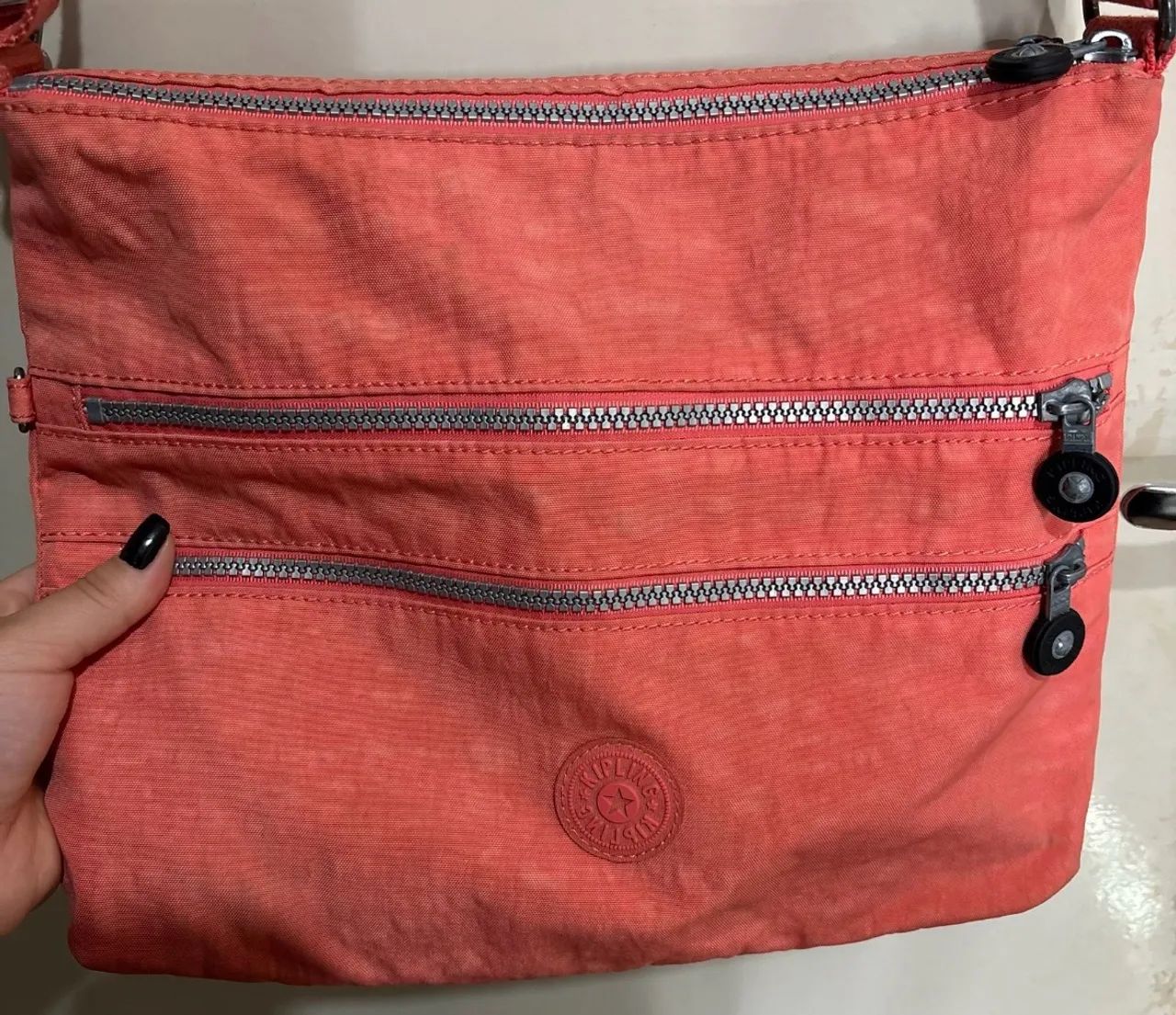 Bolsa Kipling Coral  - Foto 2