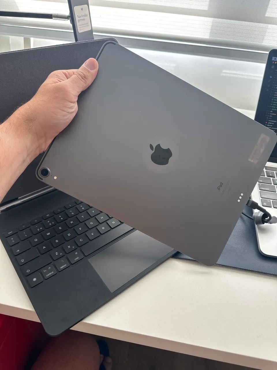 IPAD PRO 12,9 polegadas - 3th Geração + teclado - Foto 3