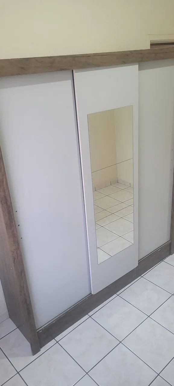 Guarda roupa 