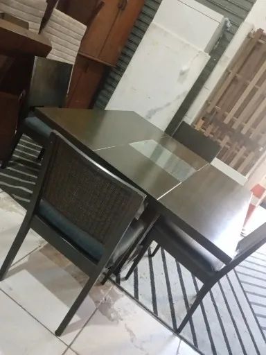 (Cód 020) Mesa de Jantar com 4 Cadeiras.  - Foto 3